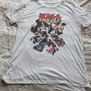 Kiss shirt